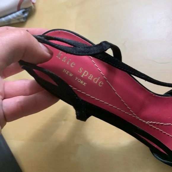 Kate spade black satin tuxedo heels size 6 - Picture 3 of 8